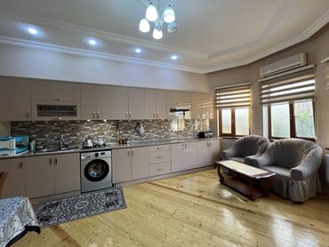 Həyət evləri və villaların satışı: Binəqədi qəs. 4 otaqlı, 220 kv. m, Yeni təmirli — 8