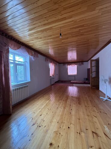 Həyət evləri və villaların satışı: 6 otaqlı, 256 kv. m, Kredit yoxdur, Orta təmir — 2