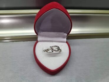 Prstenje: Prstenje 900 din — 3