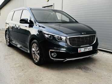 Kia: Kia Carnival: 2017 г., 2.2 л, Автомат, Дизель, Минивэн