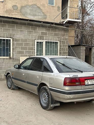 Mazda: Mazda 626: 1991 г., 2.2 л, Механика, Бензин, Седан — 4