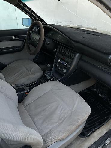 wuling mini ev: Audi 100: 1991 г., 2.3 л, Механика, Газ, Седан — 10