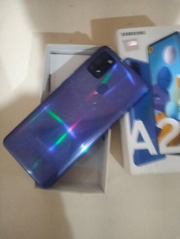 Чайники: Samsung Galaxy A21, цвет - Синий