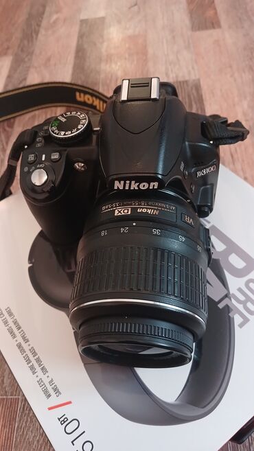 nikon p310: Продаю Фотоаппарат Никон Фокусное расстояние-18-55мм остальные