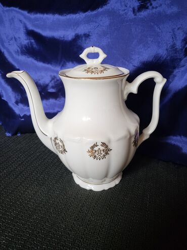 Čajnici: Bokal nov Bogucice porcelan iz 70ih.Poljska. Bokal perfektan,sve na — 1