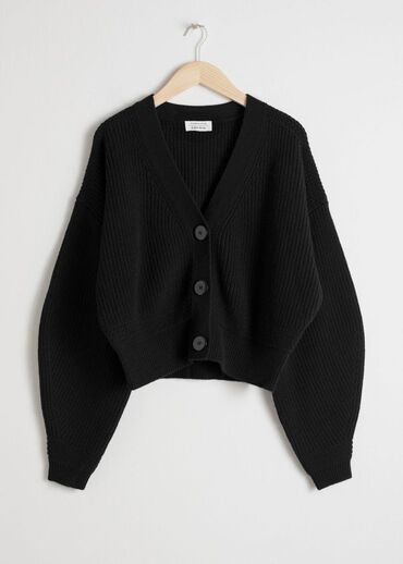 спец куртки: Черный укороченный кардиган 
terranova