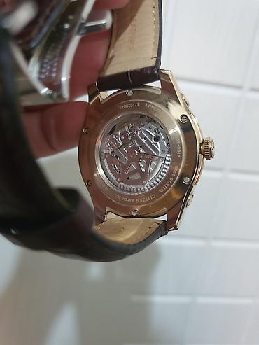 Qol saatları: "Citizen" orijinal qol saatı. 950 $ alınıb. Tam təzədir. Mexanikadır — 6