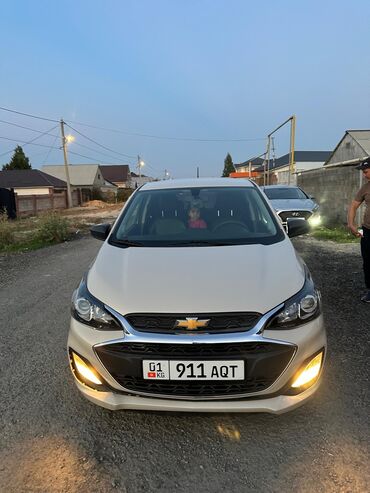 Chevrolet: Chevrolet Spark: 2018 г., 1 л, Вариатор, Бензин, Хэтчбэк