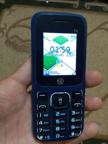 телефон fly ezzy 7: Sadə düyməli mobil telefon – mavi gövdə, T9 modeli Xüsusiyyətlər: -
