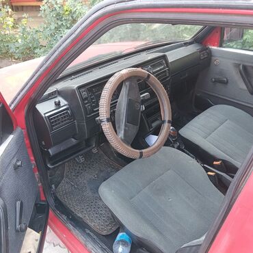 глушитель гольф 4 2.0 бензин: Volkswagen Golf: 1990 г., 1.8 л, Механика, Бензин, Хэтчбэк