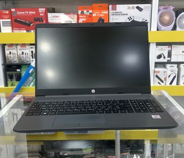 noutbuk 17 3: İşlənmiş HP 15.6 ", Intel Core i3, 128 GB