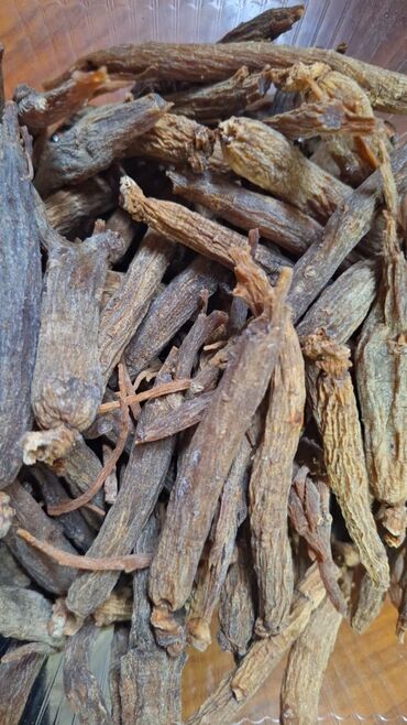 Digər qida məhsulları: Jenşen 4 illik, 5 il yarımlıq, 7-8 illik jenşenlər, 10 illik — 6