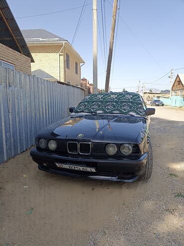 бампер опель вектра с: BMW 5 Series E34, черный седан. обмен бар матор коробка ходовой части
