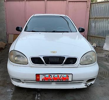 Daewoo Lanos: 1999 г., Механика, Бензин, Седан