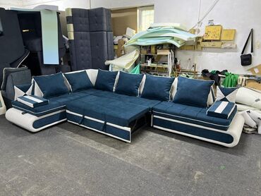 Угловые диваны: Угловой диван, C подушками, Трехместный — 5