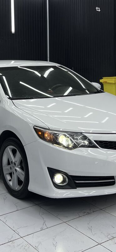 лампа для машины: Передняя правая фара Toyota 2014 г., Новый, Оригинал, США