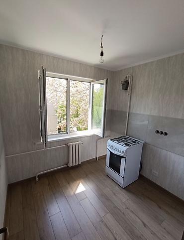 Продажа квартир: 2 комнаты, 44 м², 104 серия, 4 этаж, Евроремонт — 8
