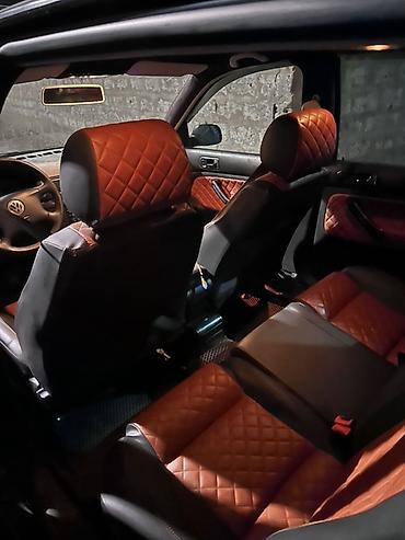 голф 2салон: Volkswagen Golf: 2002 г., 1.6 л, Автомат, Бензин, Хэтчбэк — 4