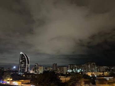 Uzunmüddətli kirayə mənzillər: Nerimanov rayonu Şerq bazarinin yani maqistral yolda 16/3mertebesinde — 20