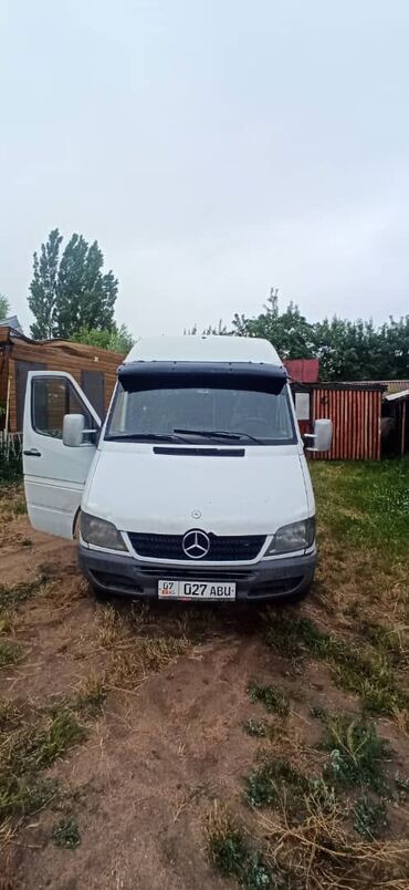 двухскатный спринтер: Mercedes-Benz Sprinter: 2002 г., 2.2 л, Механика, Дизель, Бус