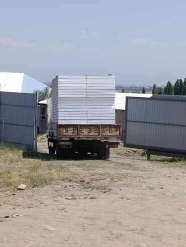 Фасадные сэндвич панели: Сэндвич‑панели с утеплителем (пенополистирол) Описание: - Трёхслойные — 14