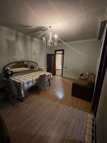 Daşınmaz əmlak: Pirşağı Bələdiyəssinin düz arxasında 4 -otaqlı Kombi isti polu hər — 6