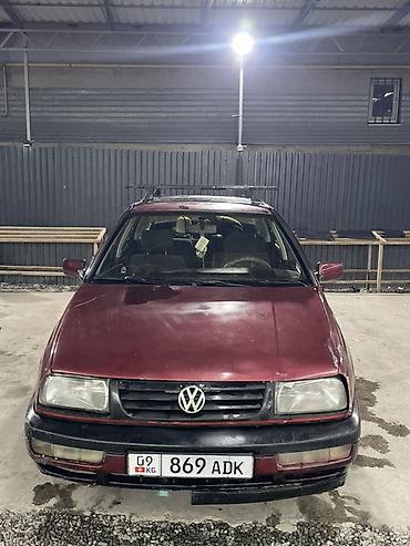 Продажа авто: Volkswagen Vento: 1992 г., 1.8 л, Механика, Бензин, Седан — 4