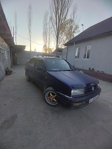 Volkswagen: Volkswagen Vento: 1994 г., 2 л, Ручные, Седан — 5