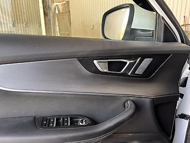crv 2: Chery : 2023 г., 1.5 л, Вариатор, Бензин, Кроссовер — 9