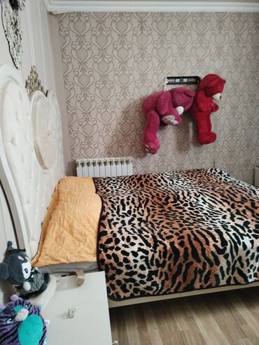 Uzunmüddətli kirayə mənzillər: Telebe qiz lazimdi otag yoldazi — 10