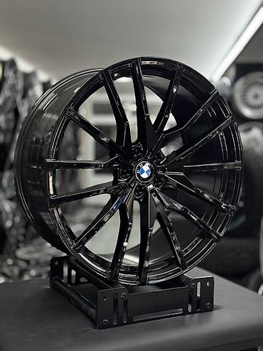 Шины и диски: Литые Диски R 22 BMW, Комплект, отверстий - 5, Новый — 3