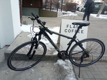 велосипед colnago: Очень очень лёгкий велосипед с амертизатором. КОРЕЙСКИЙ "Aluminum