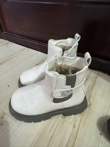 сапоги зимние женские натуральная кожа натуральный мех распродажа: Детские зимние полусапожки 33р - Цвет: молочный/айвори с контрастной