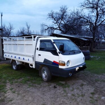 nissan 2002: Легкий грузовик, Б/у