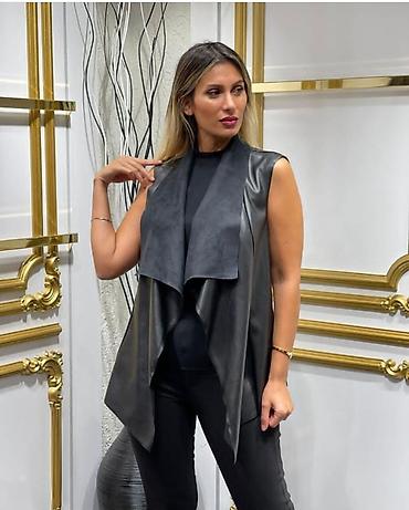 qaqa geyimi: Qadınlar üçün dəri effektli asimmetrik jilet - Model: qolsuz, açıq — 1