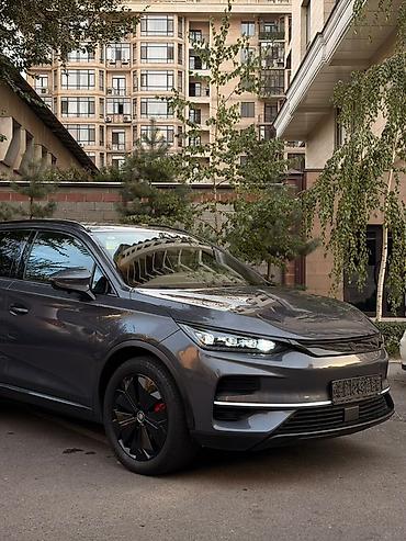 golf venta: Электрический кроссовер в современном дизайне, выполненный в — 3