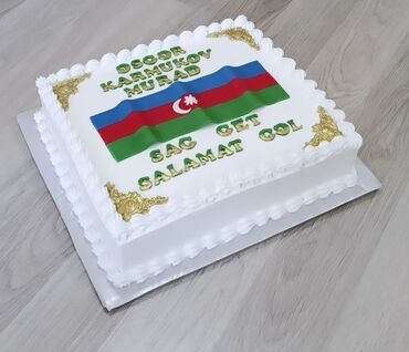 Tortlar: Ağ rəngdə krem örtüyü sayəsində hər hansı bir yubiley tədbiri üçün — 8