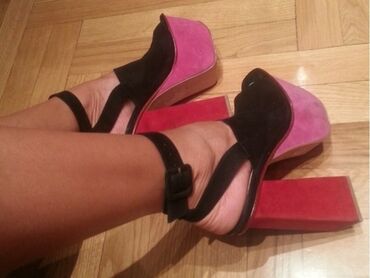 crna boja: Sandals, 37