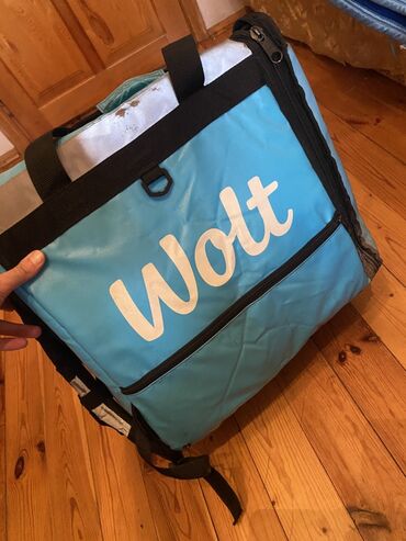 Kuryer çantaları: - Wolt çatdırılma çantası - Sabrina kask yaxşı vəziyyətdə - 1ədəd led — 2