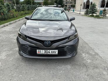 Toyota: Продаю-ТОЙОТА КАМРИ 70 Комплектация-XLE Год-2019 11-месяц ГИБРИД