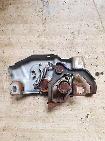key maker: Honda Accord замок капота, Хонда Акорд замок капота. Замок капота — 1