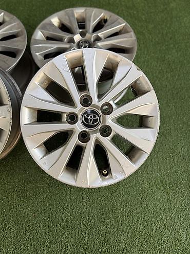 диски тойота 15: Литые Диски R 15 Toyota, Комплект, отверстий - 5, Б/у — 2