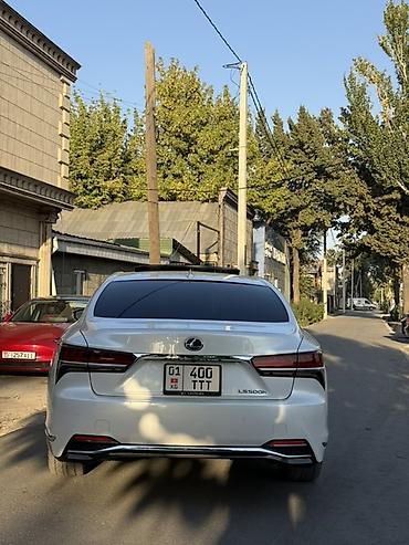 гоф 3: Lexus LS: 2018 г., 3.5 л, Гибрид, Седан — 4
