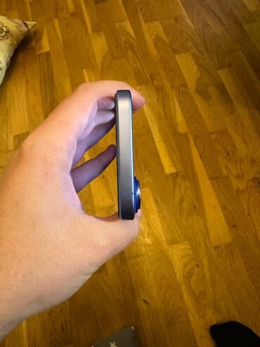 Apple iPhone: IPhone 16, 128 GB, Mavi, Simsiz şarj — 9