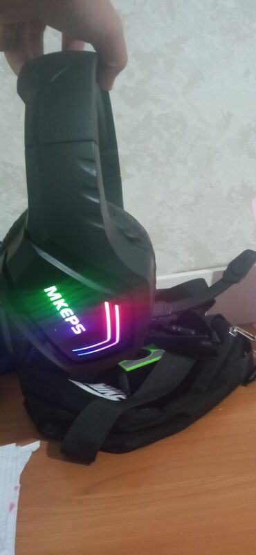 Наушники: Игровые наушники MK-EPS с подсветкой RGB - Полноразмерные закрытые