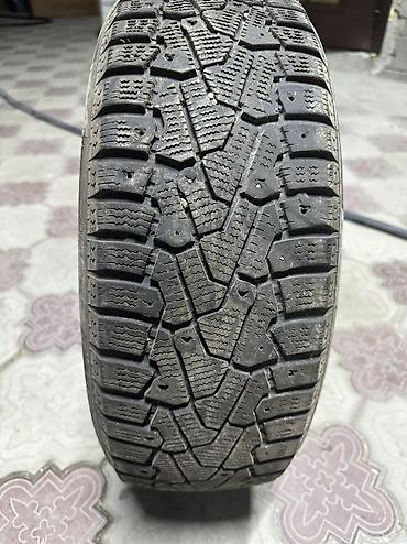лед фонари: Шины 185 / 60 / R 15, Зима, Б/у, Комплект, Россия, Pirelli — 2