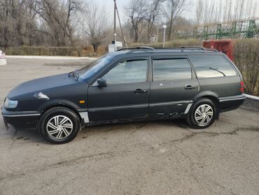 Volkswagen: Volkswagen Passat: 1994 г., 1.8 л, Механика, Бензин, Универсал — 2
