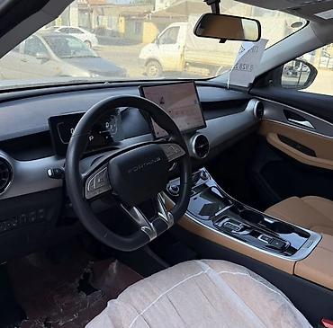 wuling starlight 730: Dongfeng : 2026 г., Электромобиль, Кроссовер — 3
