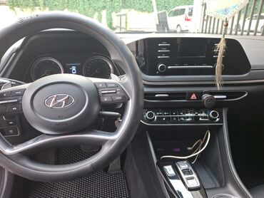 tayota runx: Hyundai Sonata: 2020 г., 2 л, Автоматические, Газ, Седан
