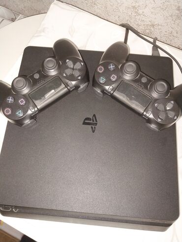 ps4 fc 24: Playstation 4 satılır 2 pult oyunlar ea fc 24 onli̇ne, gta 5